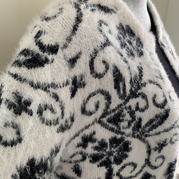 Baciano cardigan - Picture 4 of 13